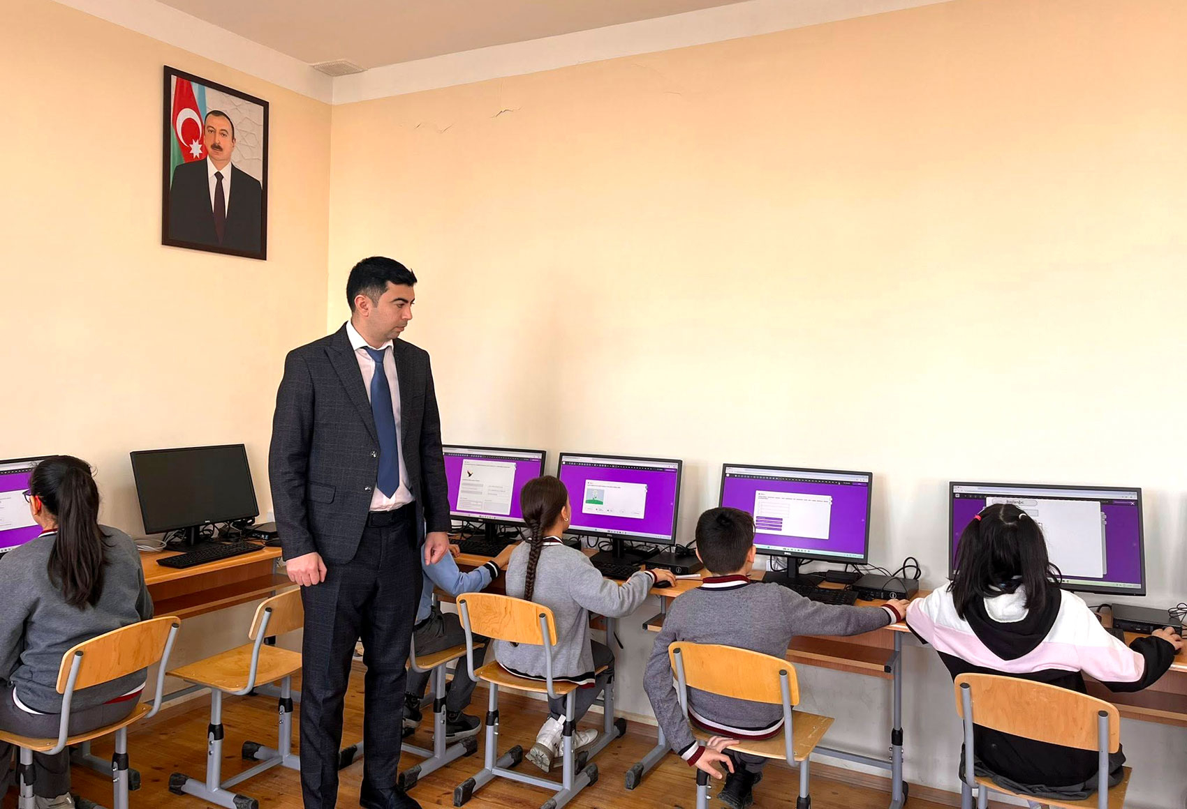 Paytaxt məktəblərində diaqnostik qiymətləndirmə keçirilir