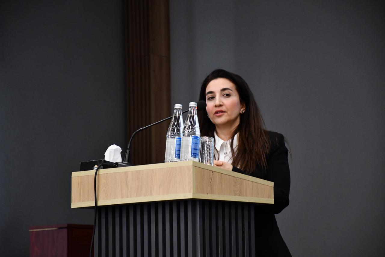 Qarabağ Universitetində “İnnovasiya və süni intellekt” təqaüd proqramı üzrə infosessiya keçirilib