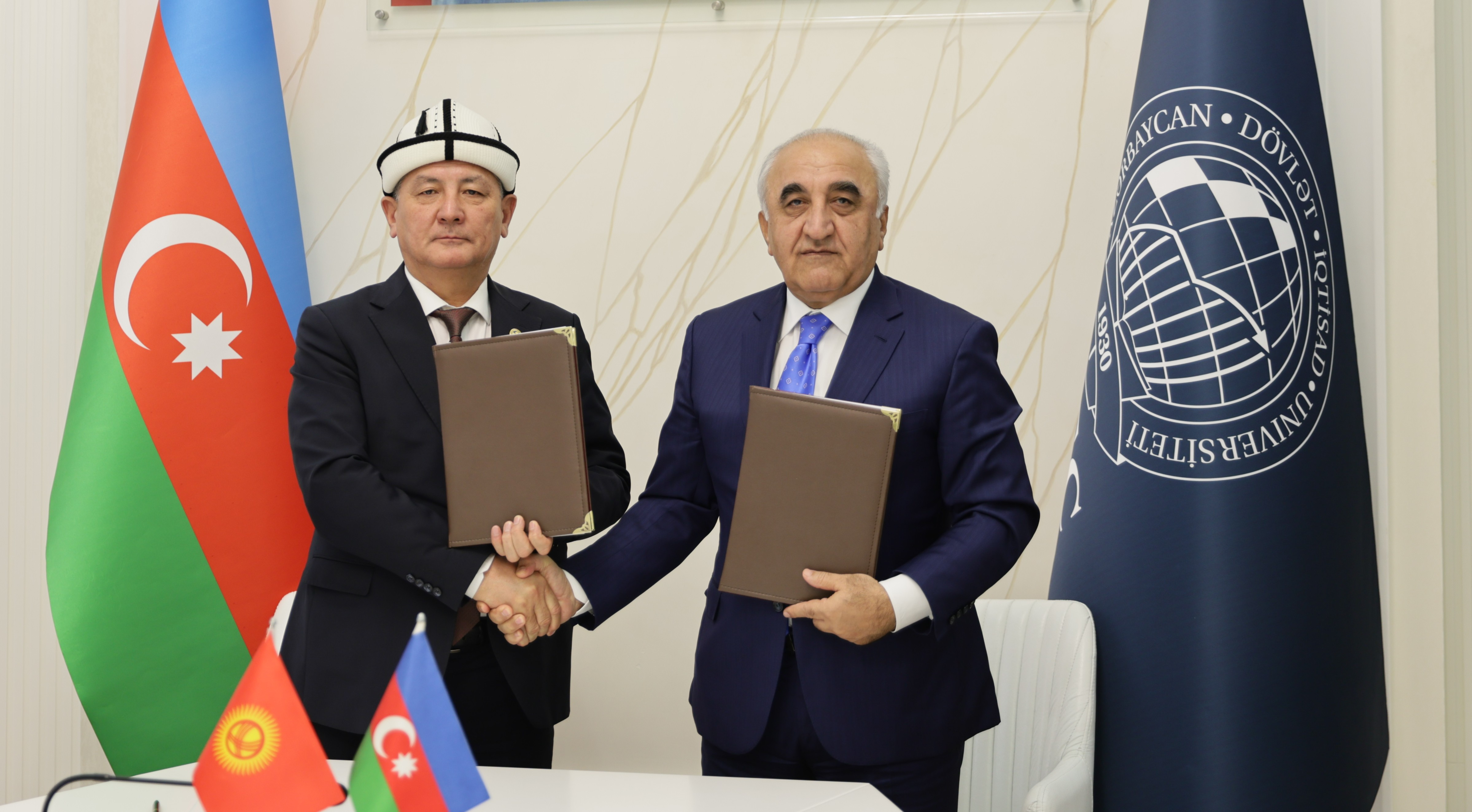 UNEC və Qırğız Milli Universiteti ikili diplom proqramı həyata keçirəcək