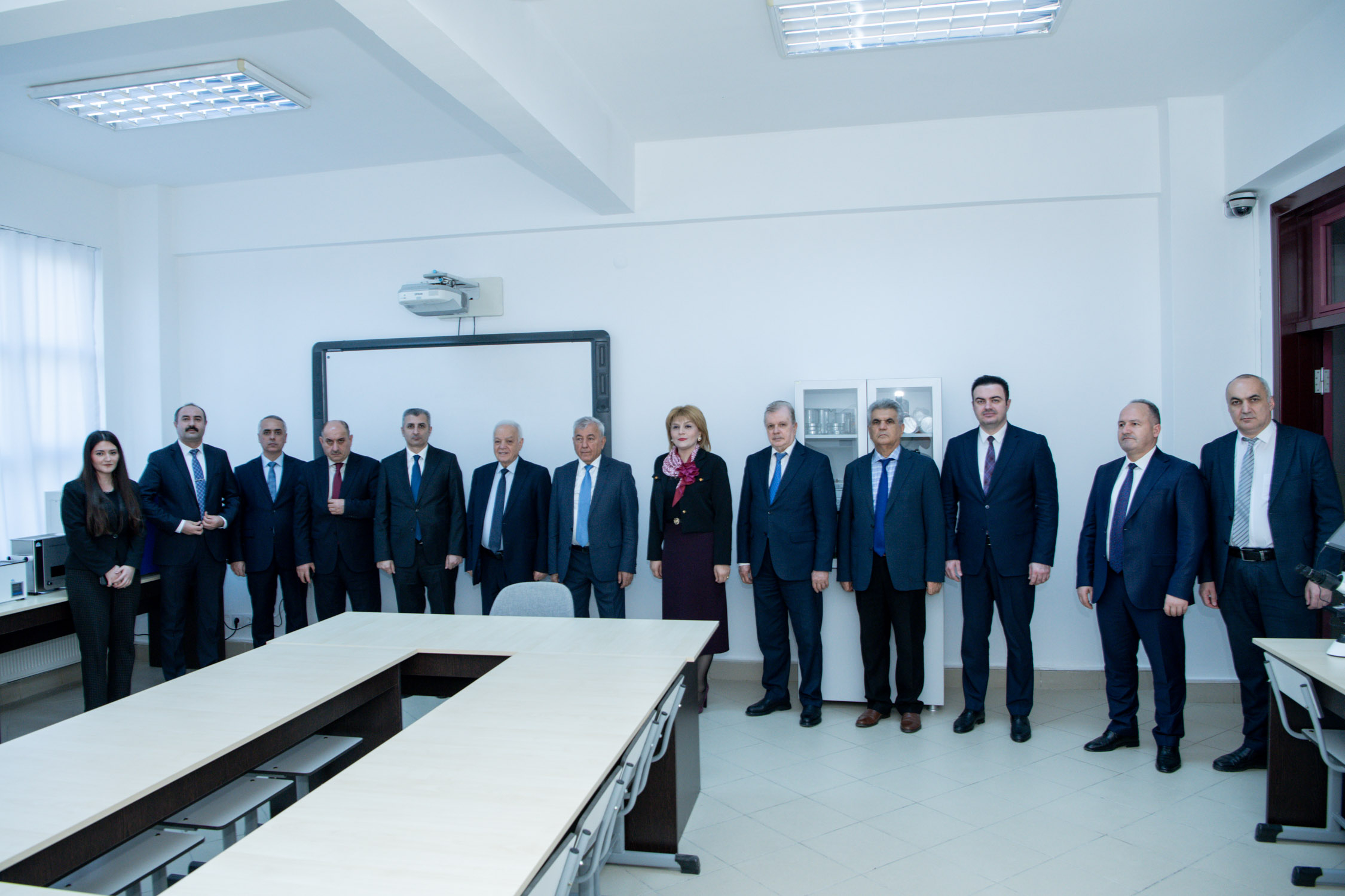 BMU-da Biotexnologiya elmi-tədqiqat və tədris laboratoriyası açılıb