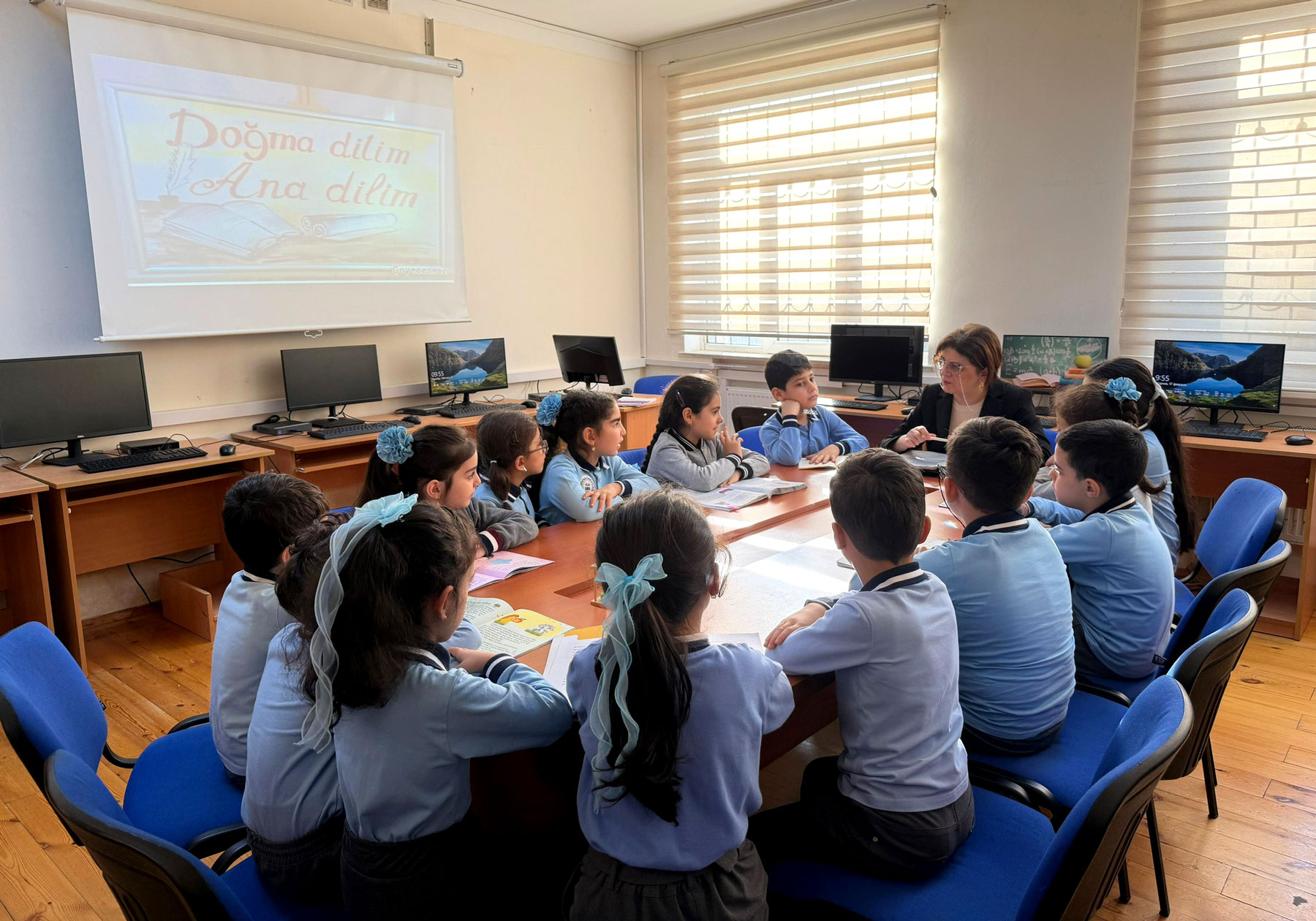 Məktəblərdə Beynəlxalq Ana Dili Günü qeyd olunub