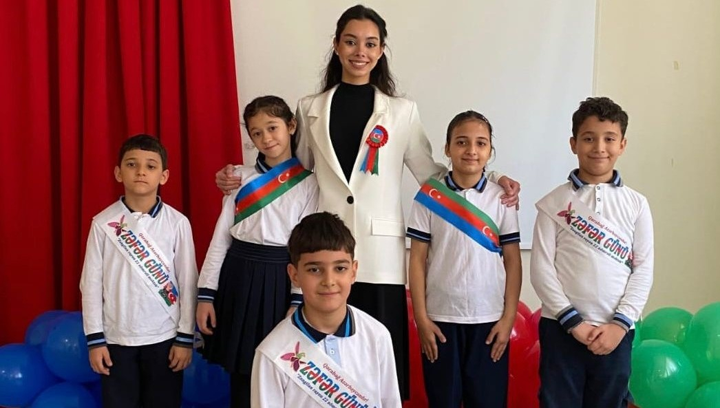 Gimnastika meydançasını məktəb stadionuna dəyişdi