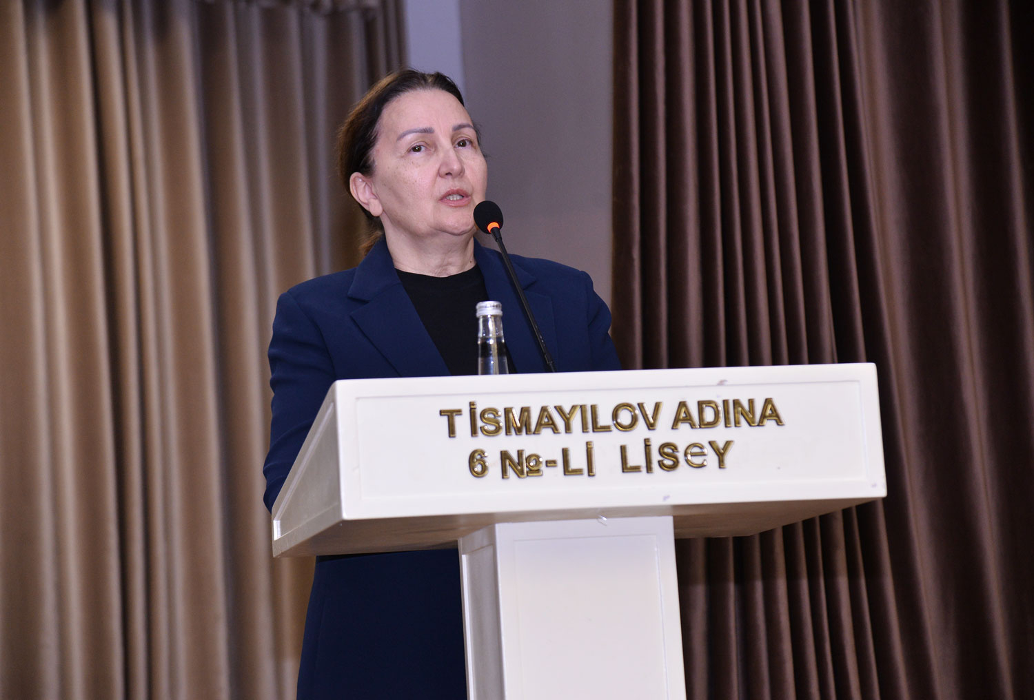 Yaradıcı müəllimlər təltif olunub