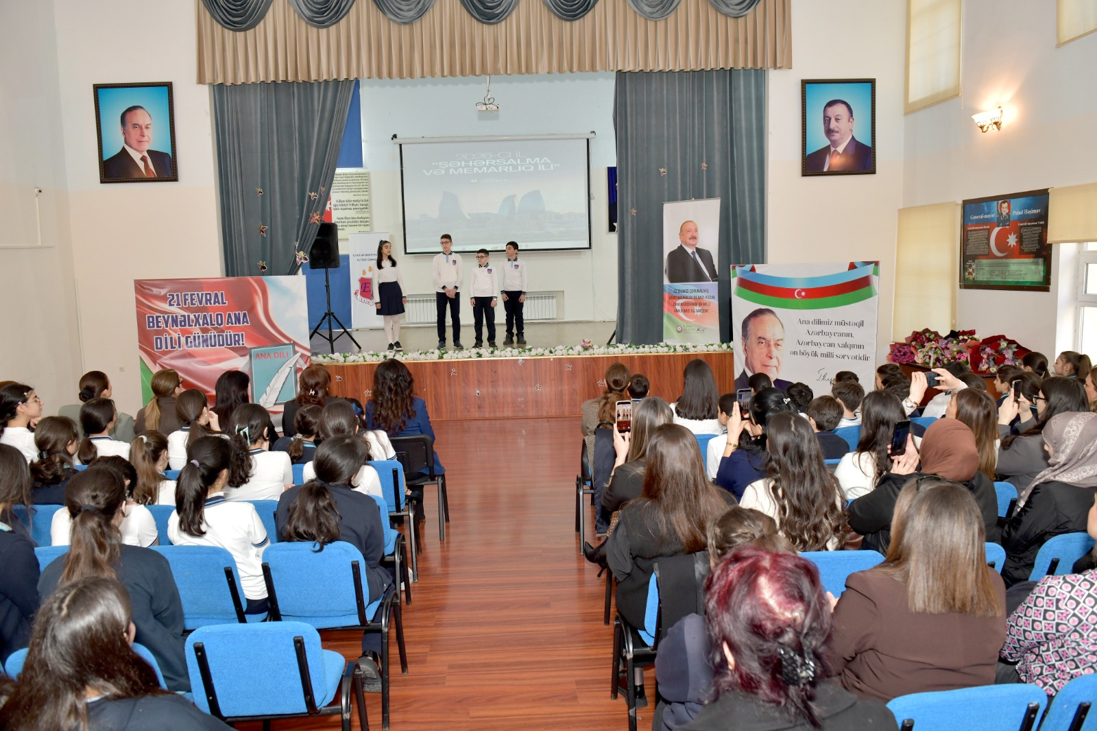 Məktəblərdə Beynəlxalq Ana Dili Günü qeyd olunub