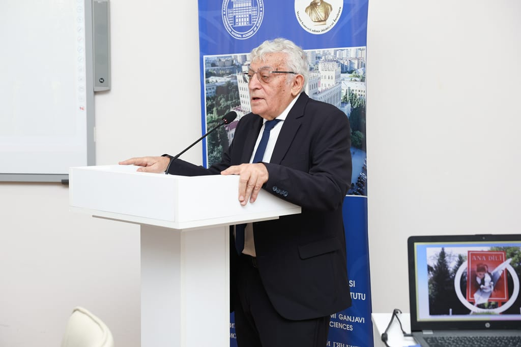 “Uşaq ədəbiyyatında ana dili məsələsi” mövzusunda tədbir keçirilib