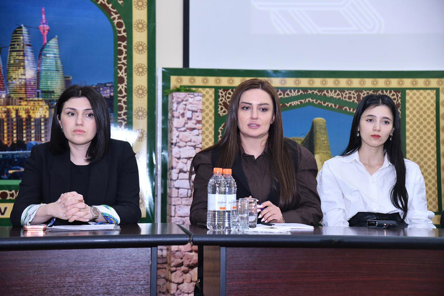 Bakıda yeni təyin olunmuş direktorlarla görüş keçirilib