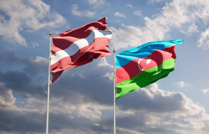 Latviyada təqaüdlə təhsil proqramı