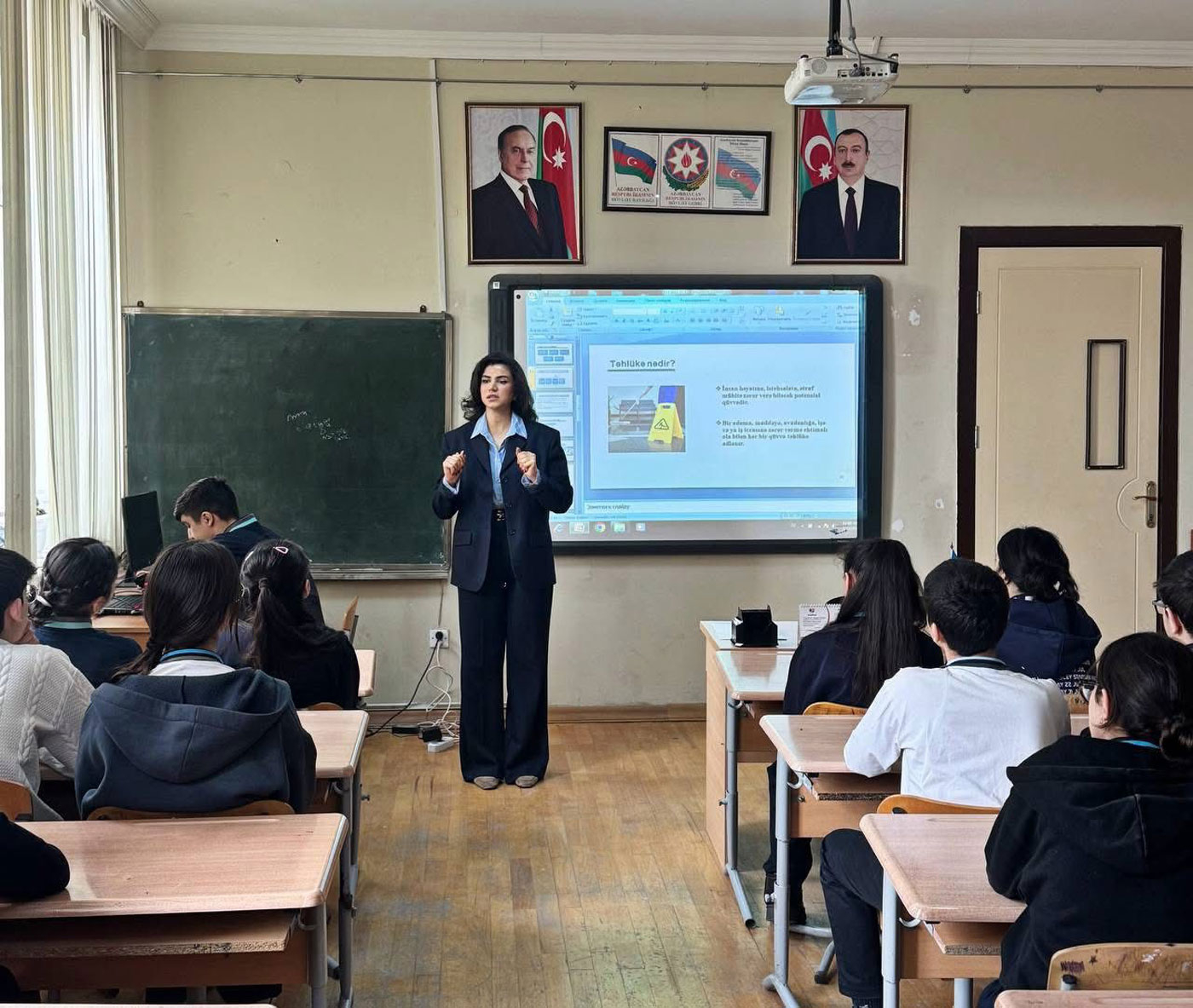 Məktəblilər əməyin mühafizəsinə dair maarifləndirilir