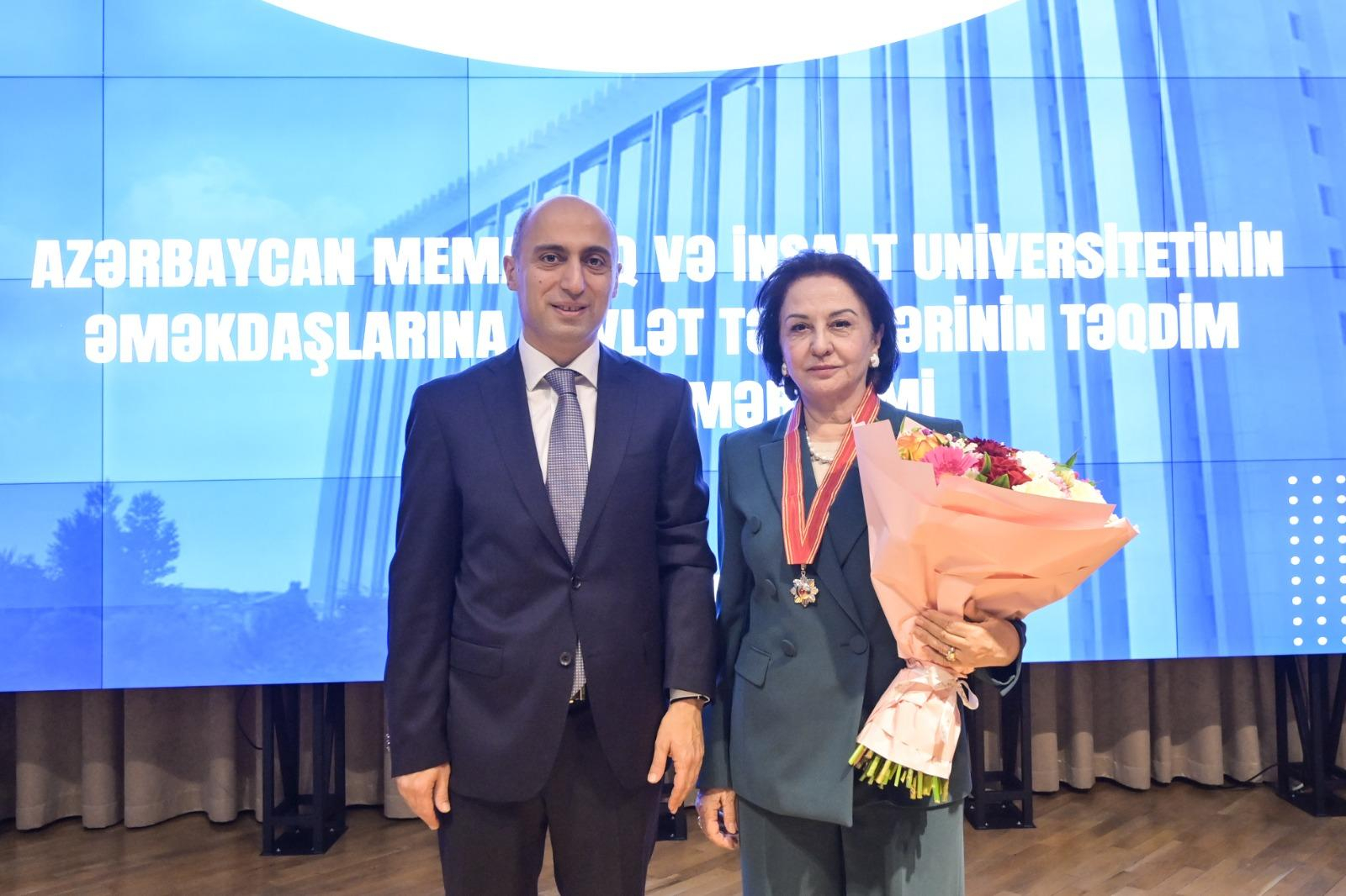 AzMİU-nun əməkdaşlarına  dövlət mükafatları təqdim olunub