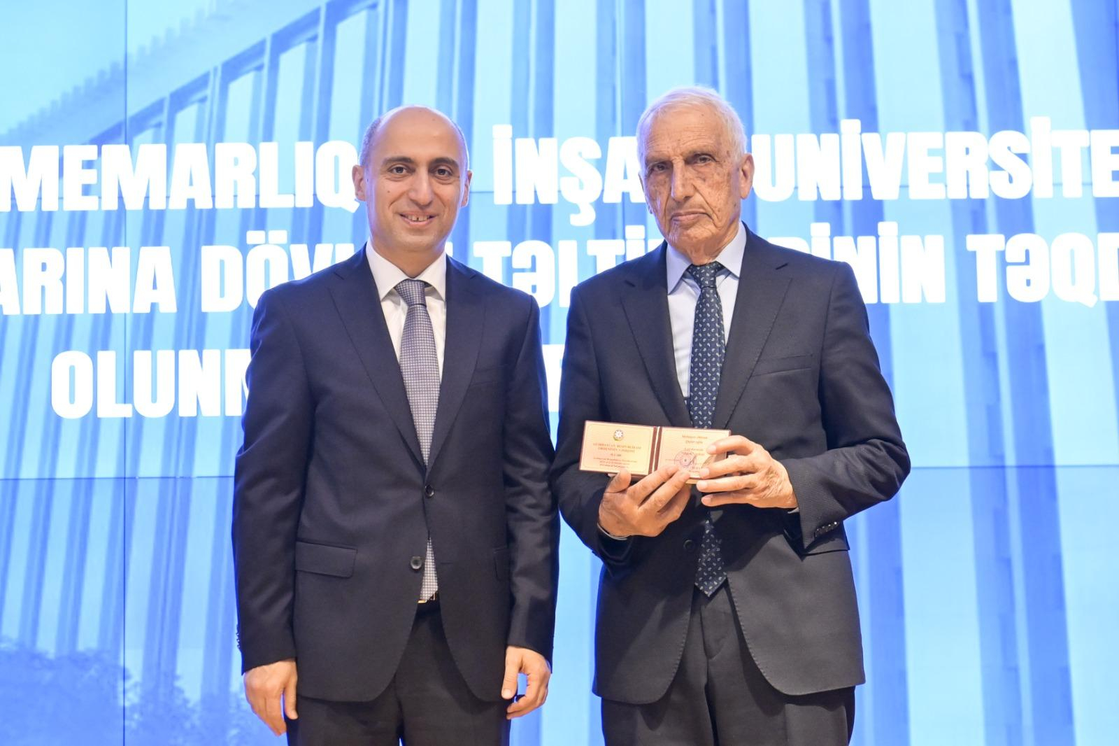 AzMİU-nun əməkdaşlarına  dövlət mükafatları təqdim olunub