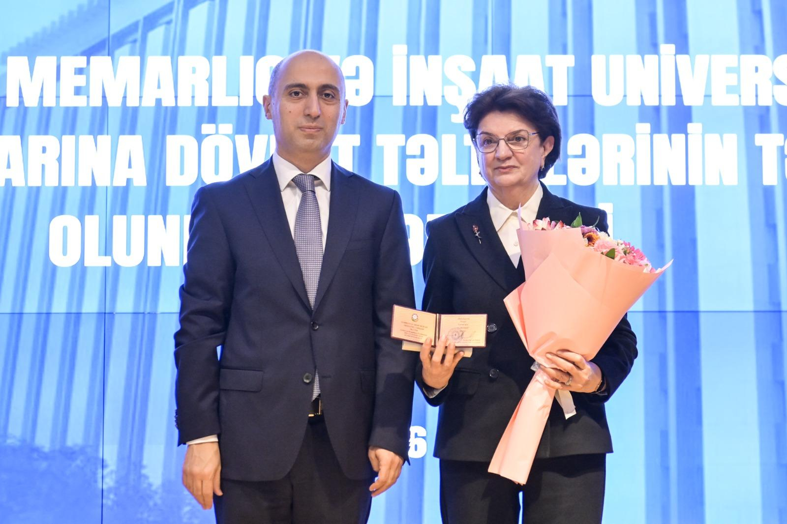 AzMİU-nun əməkdaşlarına  dövlət mükafatları təqdim olunub