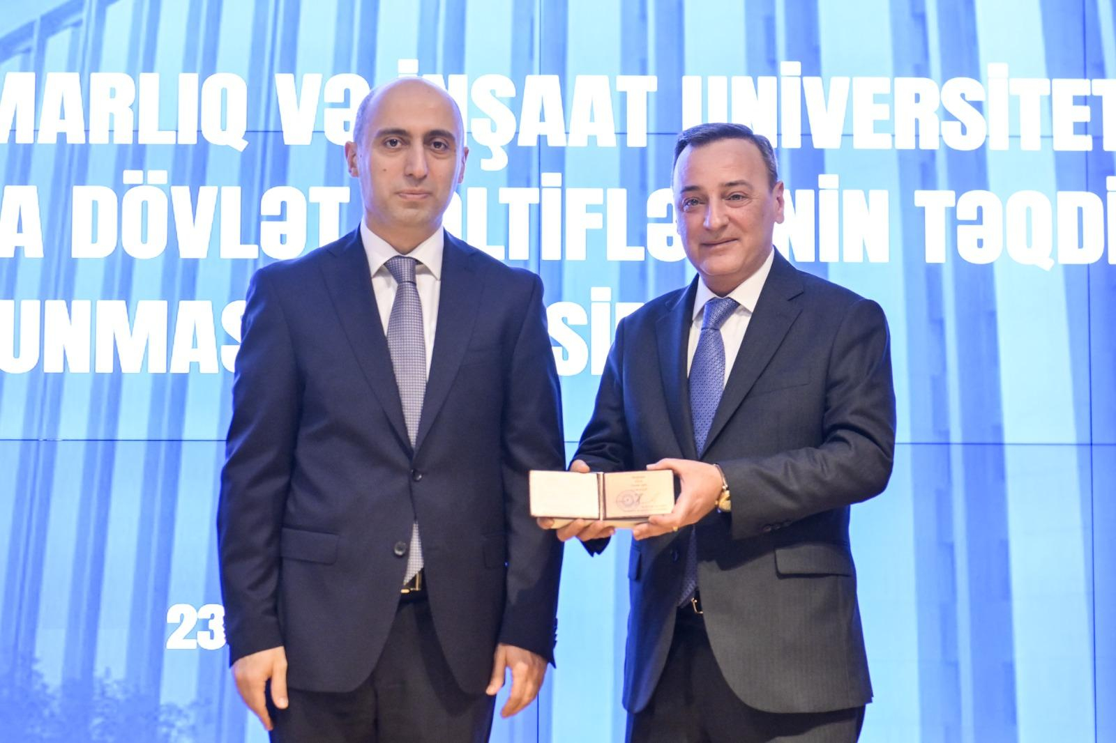 AzMİU-nun əməkdaşlarına  dövlət mükafatları təqdim olunub