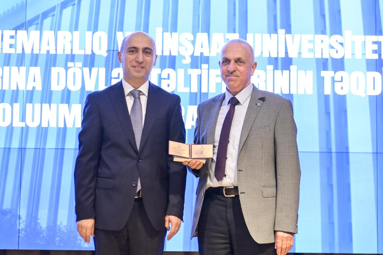 AzMİU-nun əməkdaşlarına  dövlət mükafatları təqdim olunub