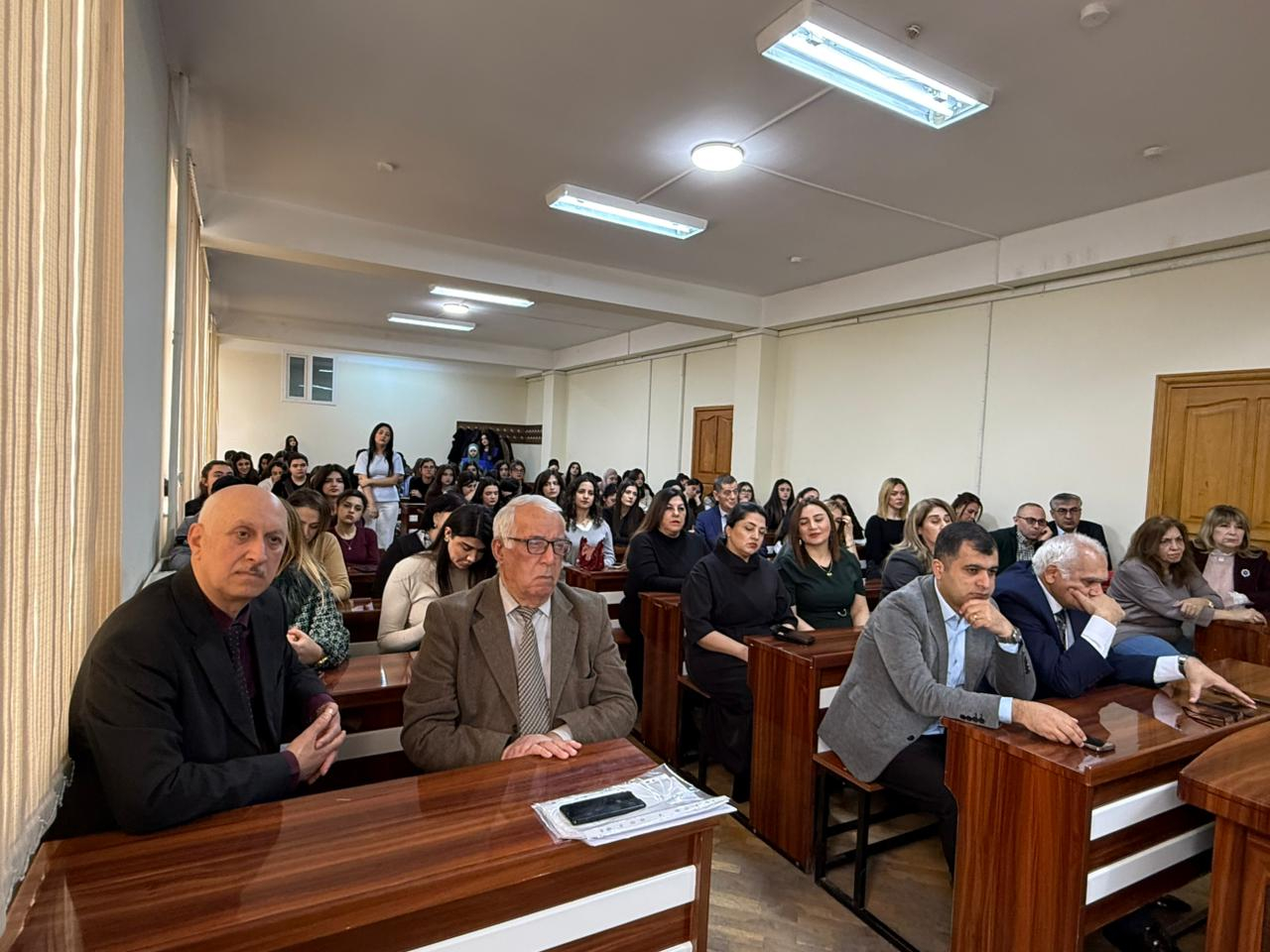 Millət vəkili BDU-da ustad dərsi keçib 