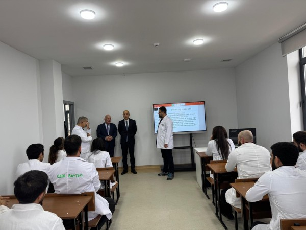 Elm və təhsil naziri LDU-nun Baytarlıq klinikası ilə tanış olub