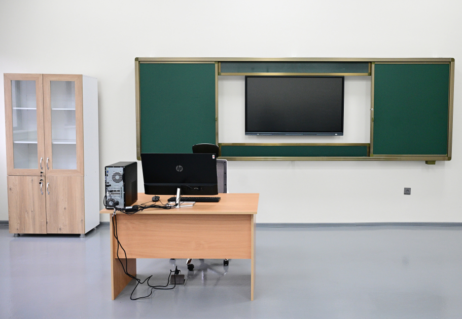 Prezident İlham Əliyev Lənkəran Dövlət Peşə Təhsil Mərkəzinin açılışında iştirak edib