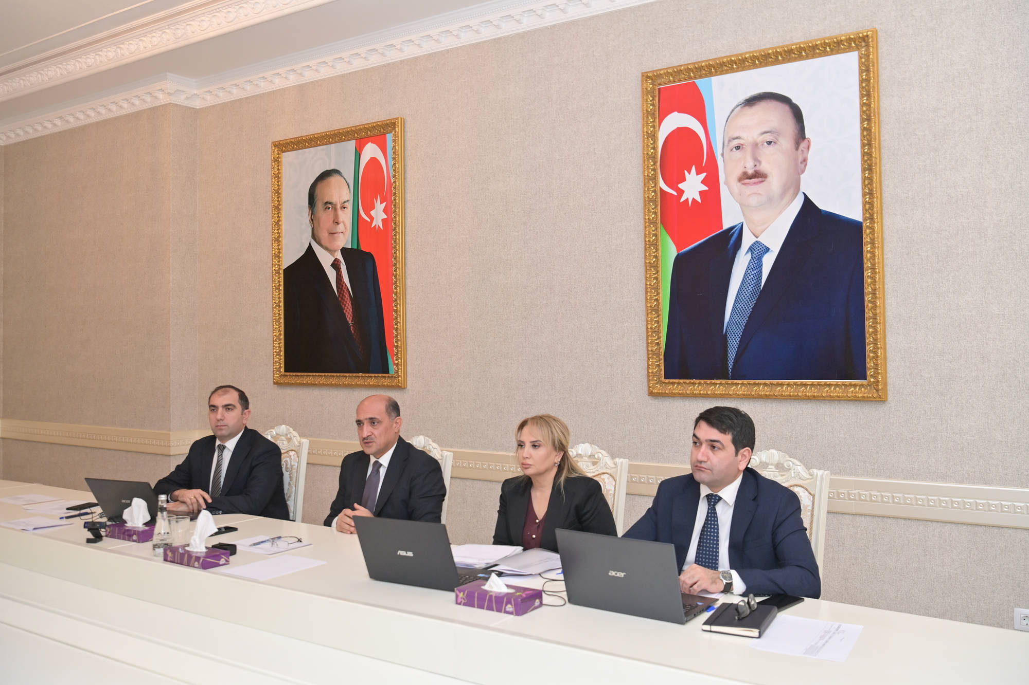 Nazir müavini İdris İsayev Xırdalanda vətəndaşları qəbul edib