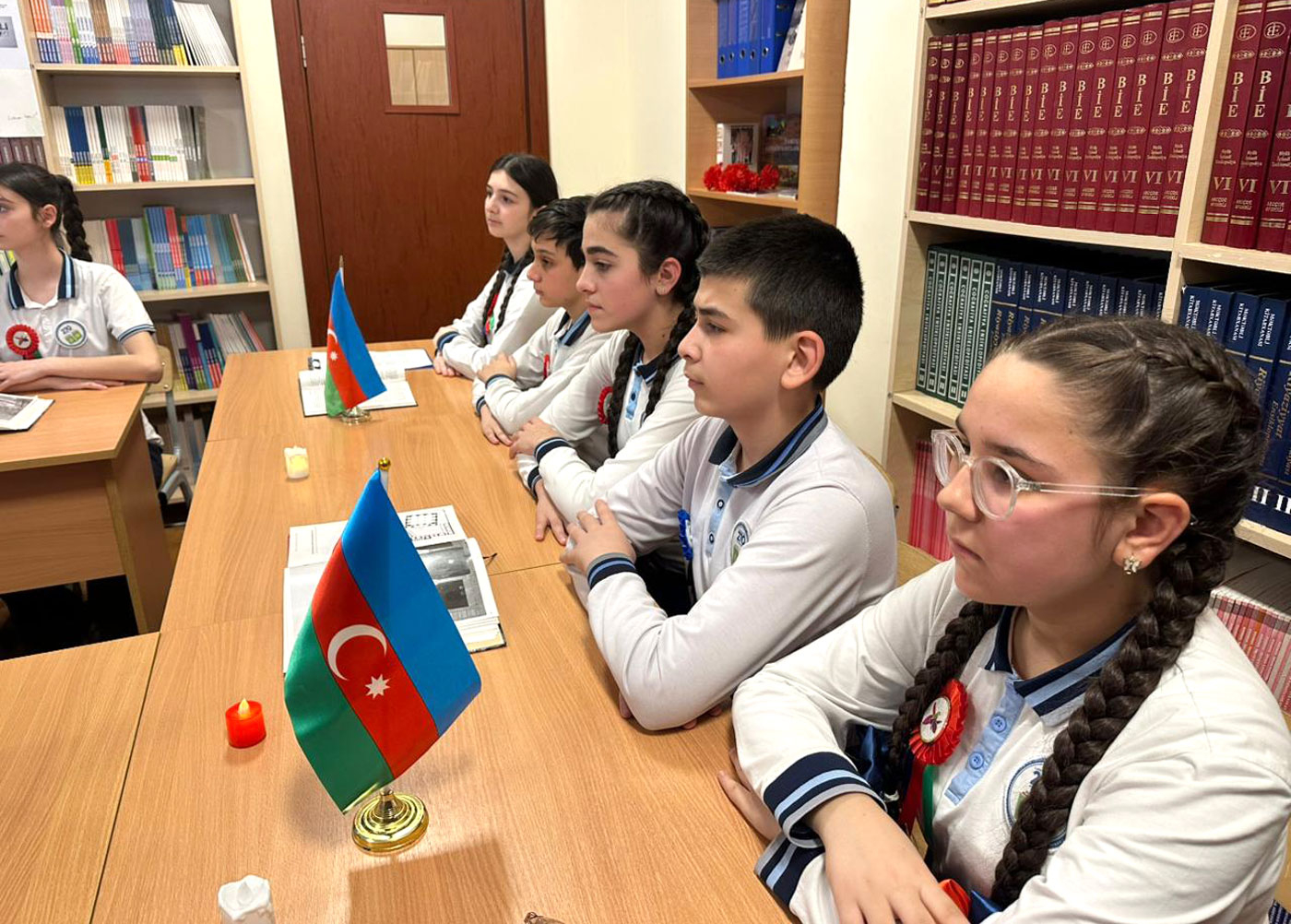 Təhsil müəssisələrində Xocalı qurbanları anılıb