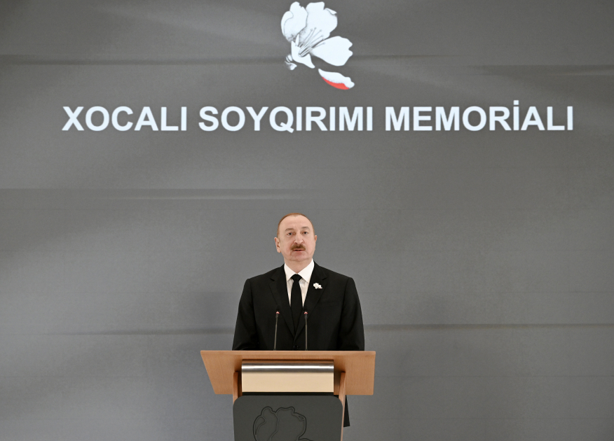 Prezident İlham Əliyev Xocalı Soyqırımı Memorialının açılışında iştirak edib