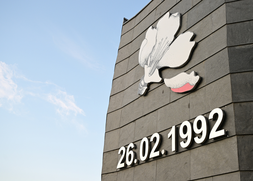 Prezident İlham Əliyev Xocalı Soyqırımı Memorialının açılışında iştirak edib