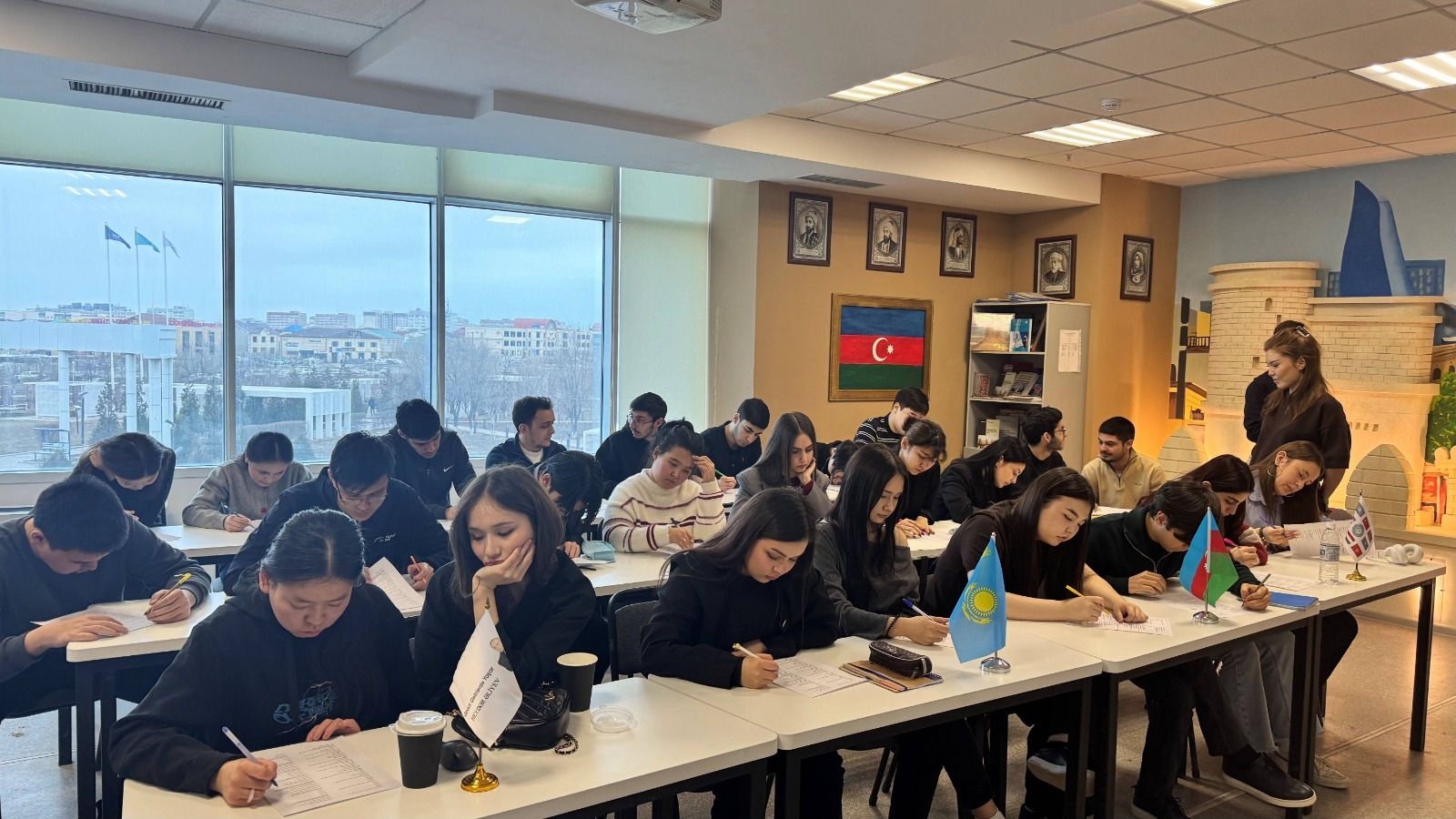 Aktau universitetində Xocalı həqiqətlərindən danışılıb