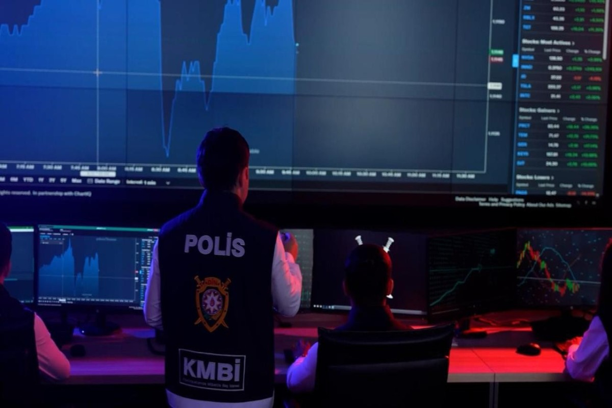 Tələbələrin fotolarını yayan şəxs saxlanılıb