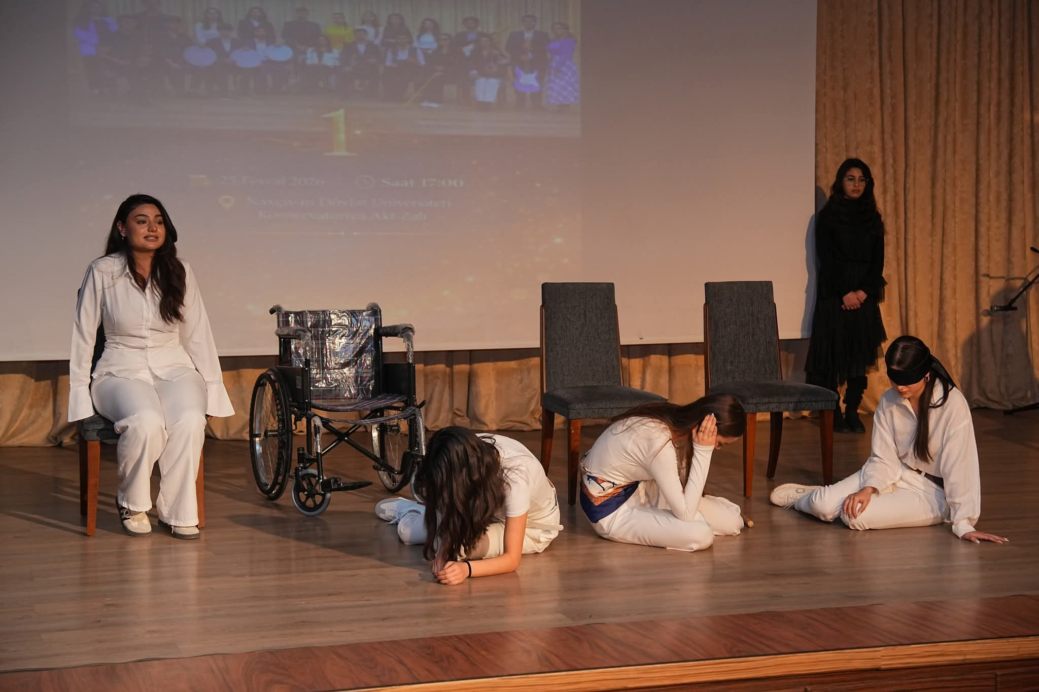 NDU-da İnklüziv Təhsil Mərkəzinin fəaliyyətinə həsr olunmuş tədbir keçirilib