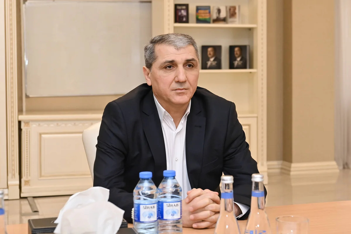 Elm və təhsil naziri Sumqayıtda vətəndaşları qəbul edib