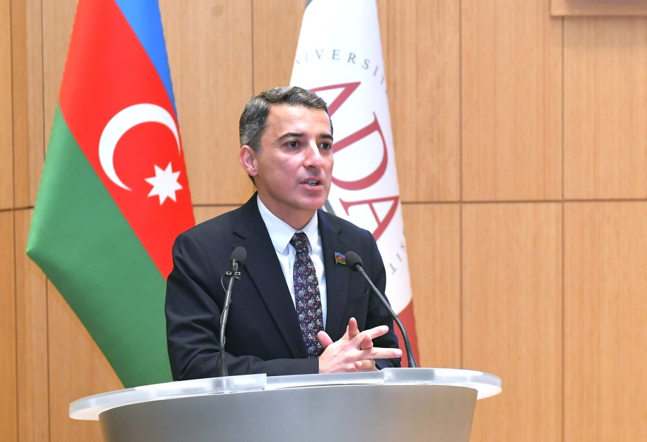 Məzunlar millətimizin intellektual potensialıdır