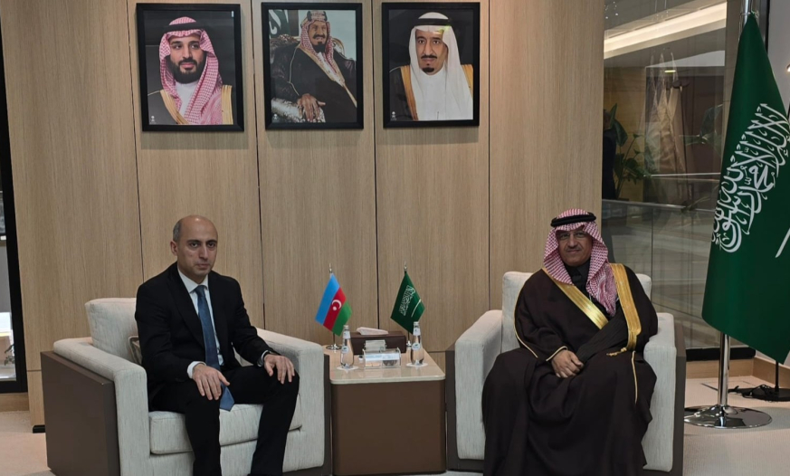 Emin Əmrullayev Səudiyyə Ərəbistanı Krallığının təhsil naziri ilə görüşüb