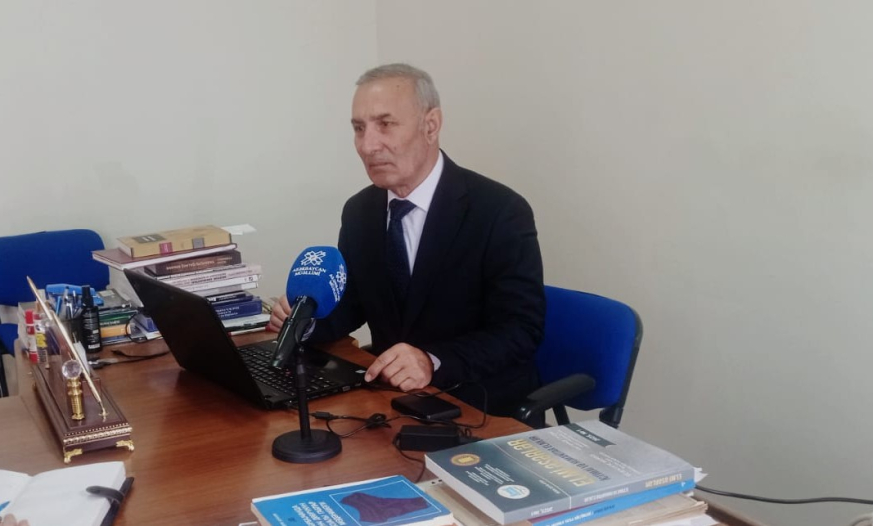 Belə çıxır ki, ibtidai icma quruluşunda şəhərlər var idi - Tarixçi alimdən dərsliklərlə bağlı irad