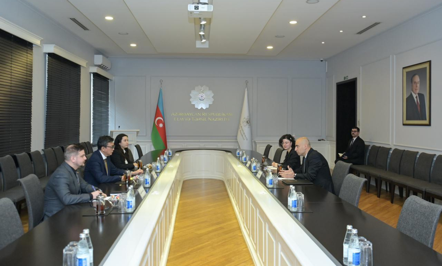 Elm və təhsil naziri İndoneziyanın ölkəmizdəki səfiri ilə görüşüb