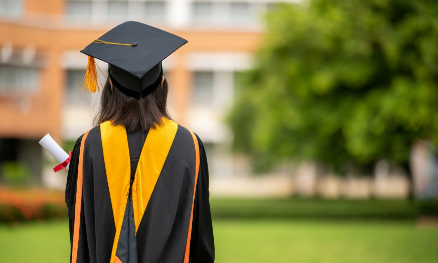 Bakıdakı universitetlərin köçürülməsi strategiyaya daxil ediləcək