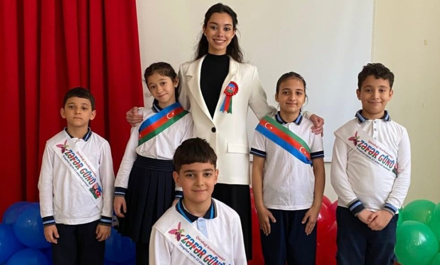 Gimnastika meydançasını məktəb stadionuna dəyişdi