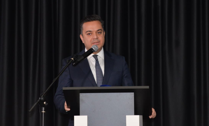 Elektron jurnallar Bakının bütün məktəblərində istifadə edilir