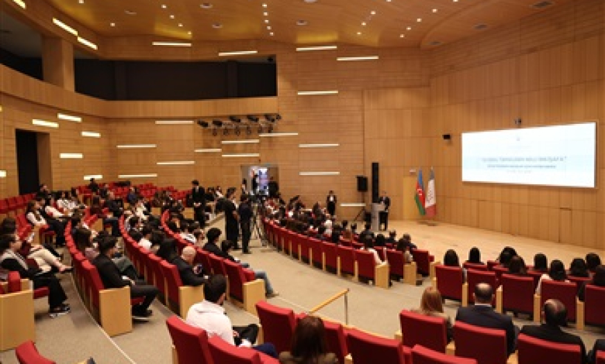 DP məzunları üçün “Qlobal təhsildən milli inkişafa” adlı karyera sərgisi keçirilib