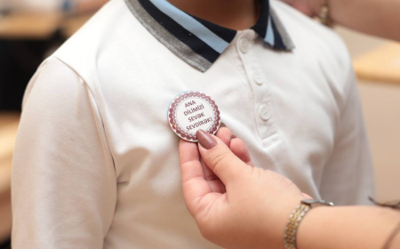 “Niyə “update”, “meeting” deyirik?” – Dilçi alimdən ana dili çağırışı