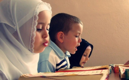 Uşaqların dinə etiqad etməyə məcbur edilməsi qadağandır 