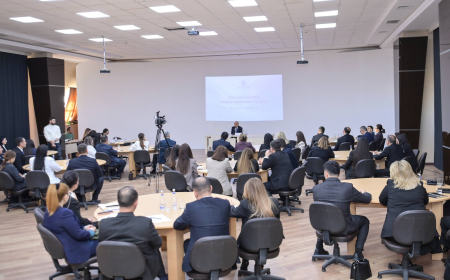 Elm və təhsil naziri yeni direktorlarla məktəb idarəetməsini müzakirə etdi