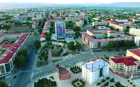 Heç bir məktəbə ziyan dəyməyib - Rəsmi məlumat