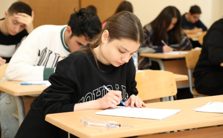 Buraxılış imtahanında 62 mindən çox abituriyent iştirak edəcək 