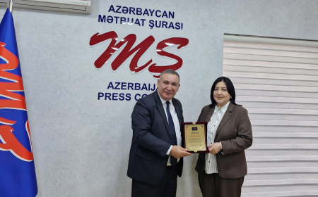 Billurə Hacızadə 50 illiyi münasibətilə Mətbuat Şurasında təltif olunub