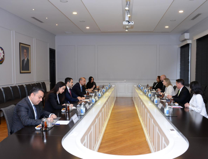 Emin Əmrullayev ABŞ-nin ölkəmizdəki müvəqqəti işlər vəkili ilə görüşüb