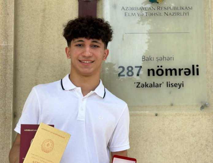 Lisey məzunu “Siyasi elmlər” üzrə Kaliforniya Universitetinə qəbul olan ilk azərbaycanlı oldu