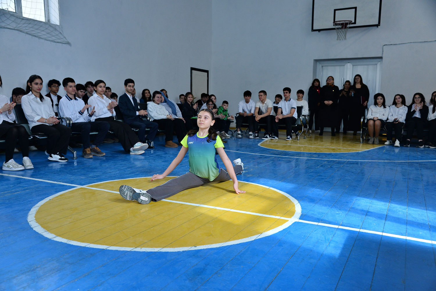 “İdmançının ən böyük qüruru bayrağı zirvələrə qaldırmaqdır” - dünya çempionu Hacı Əliyev