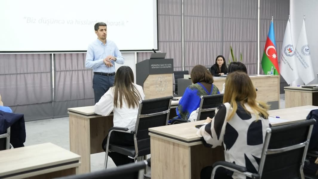 “Yumşaq bacarıqlar” mövzusunda təlim təşkil edilib