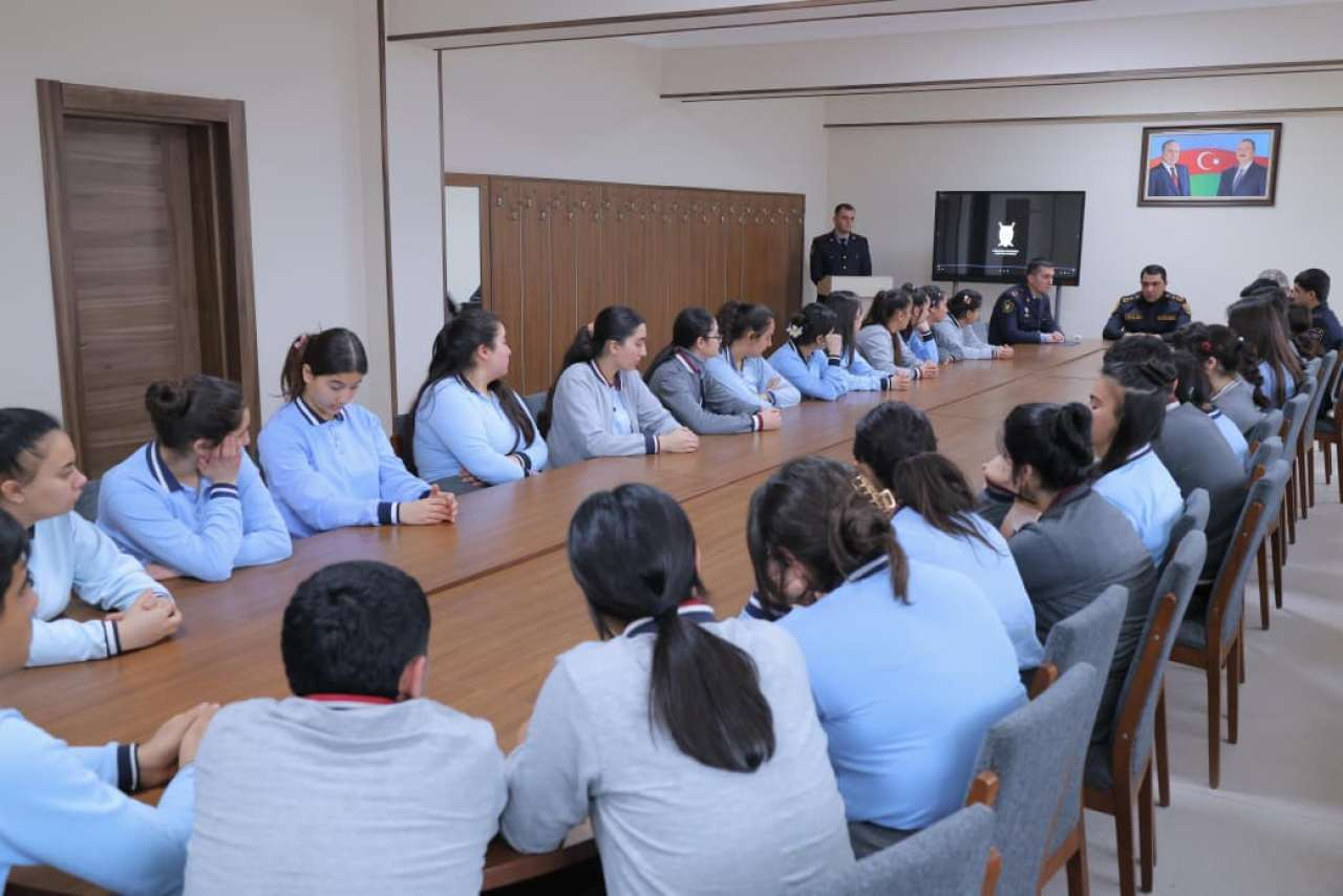 Naxçıvanda narkotikin zərərləri ilə bağlı məktəblilərlə profilaktik söhbətlər aparılıb