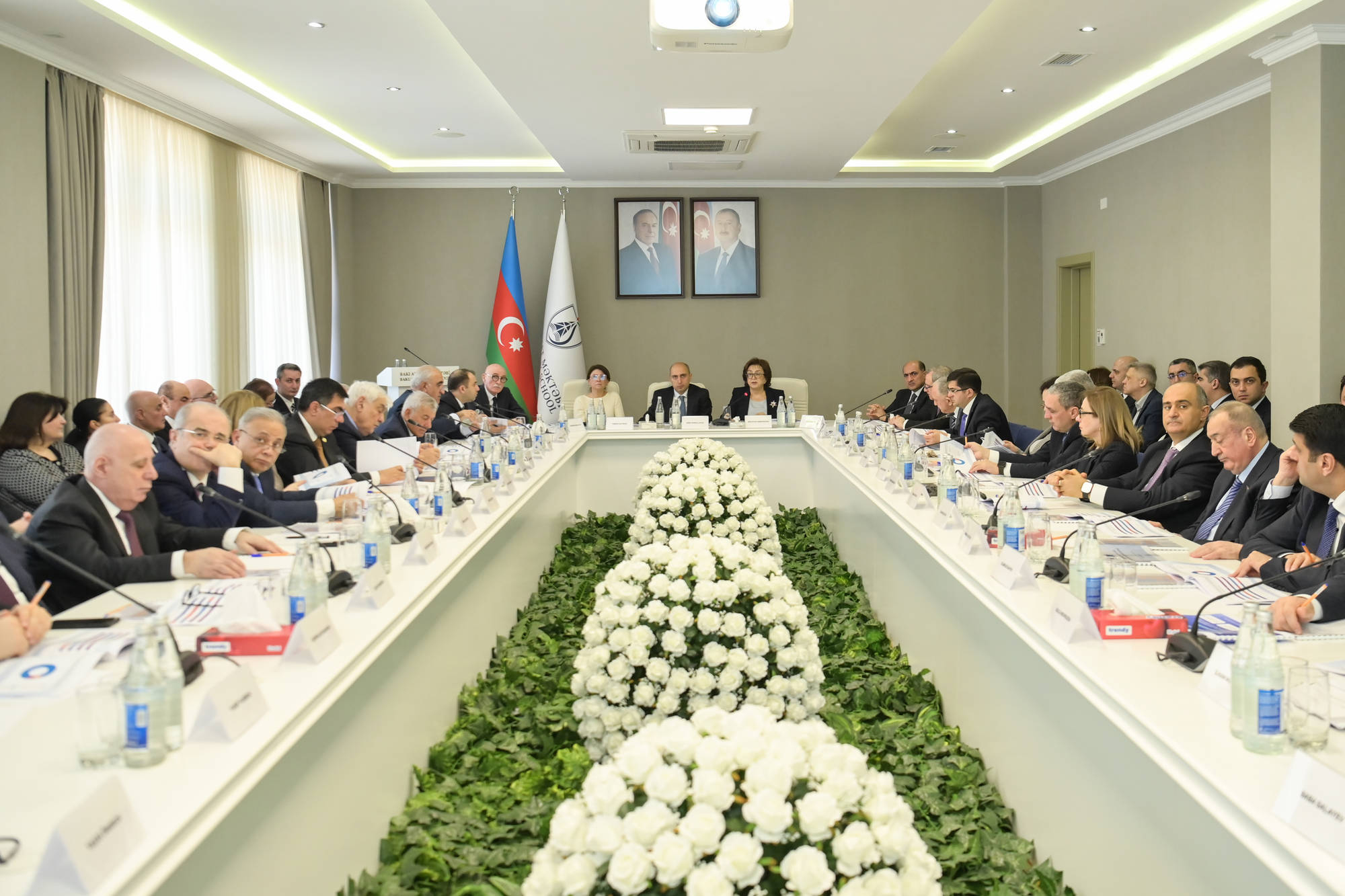 Ali təhsil müəssisələrinin rəhbərləri ilə görüş keçirilib