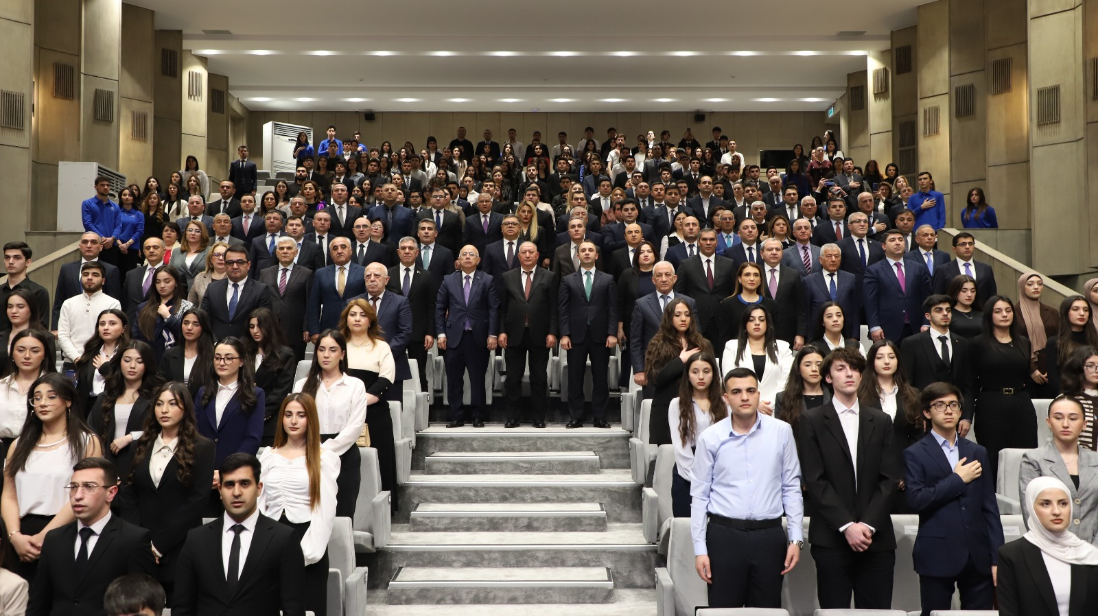 250 tələbəyə “Həmkarlar ittifaqı təqaüdü” təqdim olunub