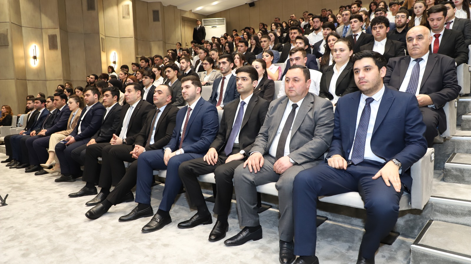 250 tələbəyə “Həmkarlar ittifaqı təqaüdü” təqdim olunub